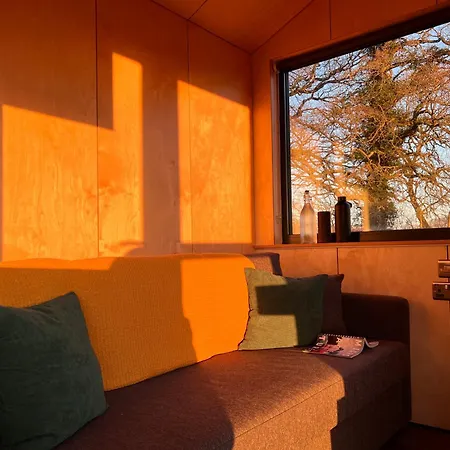 Beautiful Cabins In Shaftesbury Dorset Countryside Room photo